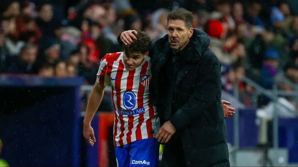 Simeone fue contundente y le cerró las puertas a la salida de Julián Álvarez del Atlético de Madrid