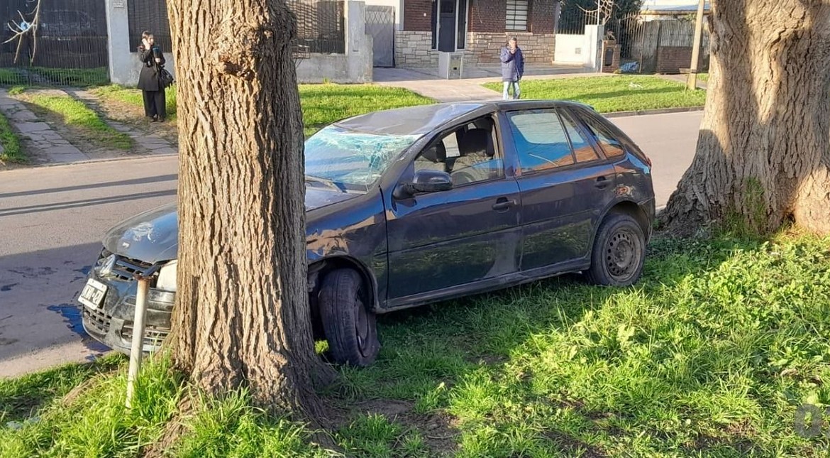 Venían discutiendo, estaban alcoholizados, chocaron y terminaron volcando