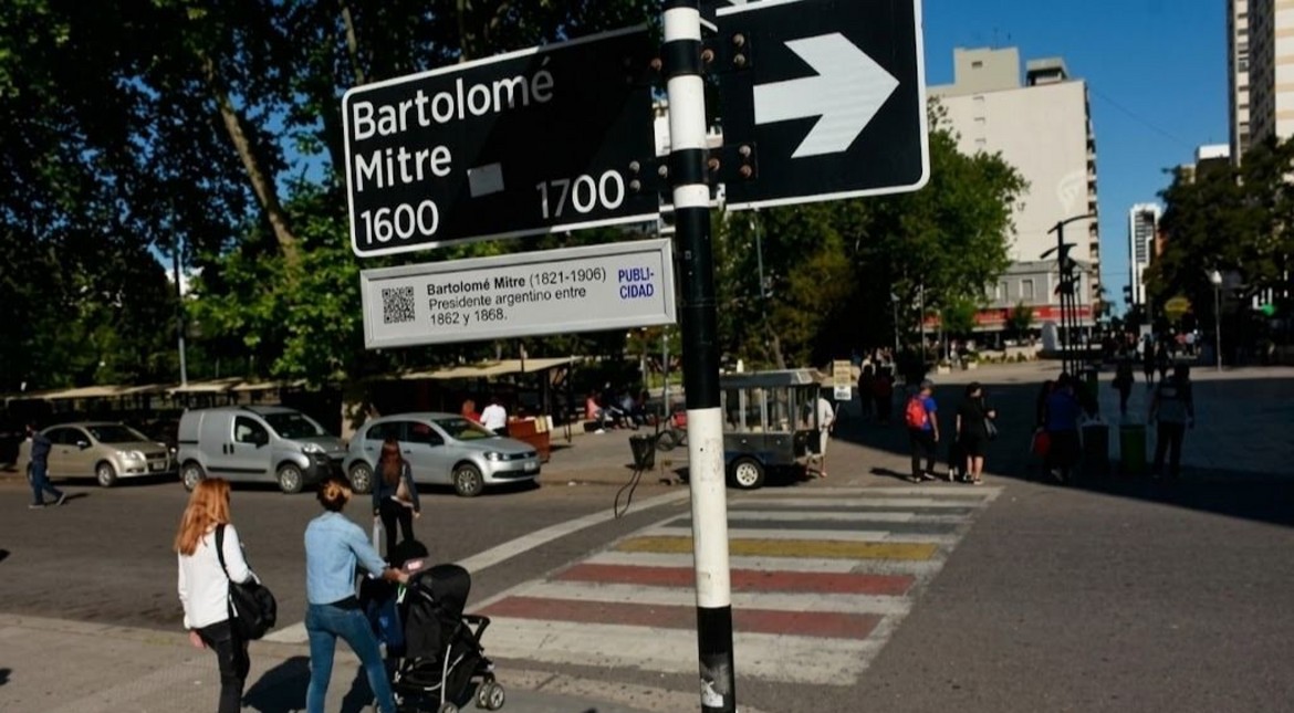 Dos años después, reflotan un proyecto para sumar códigos QR con historia a las calles de Mar del Plata