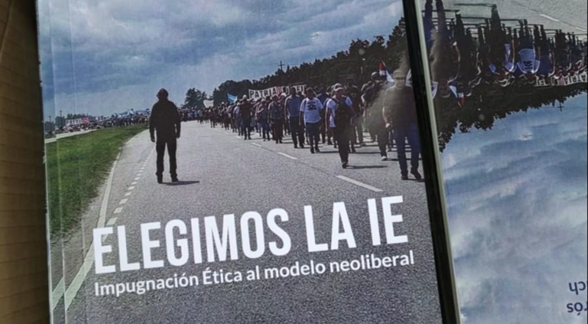 El libro a cuatro manos que busca romper el letargo político
