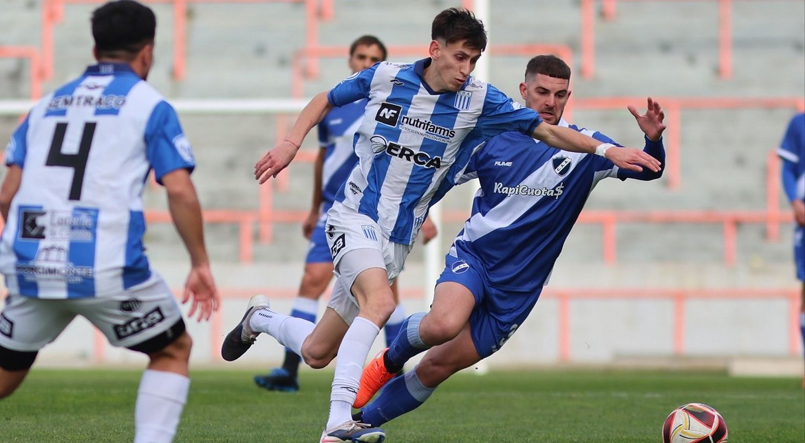 Alvarado no lo puede creer: ganaba y un golazo de Argentino de Monte Maíz le cambió todo