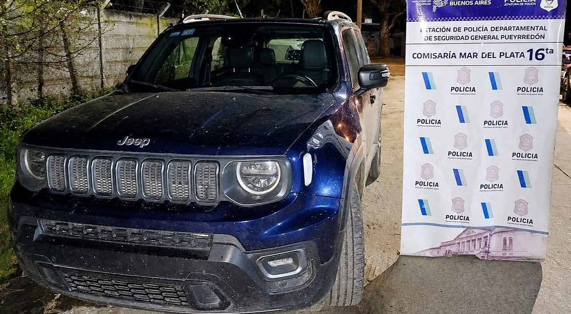 Andaba con un inhibidor a bordo de una camioneta robada