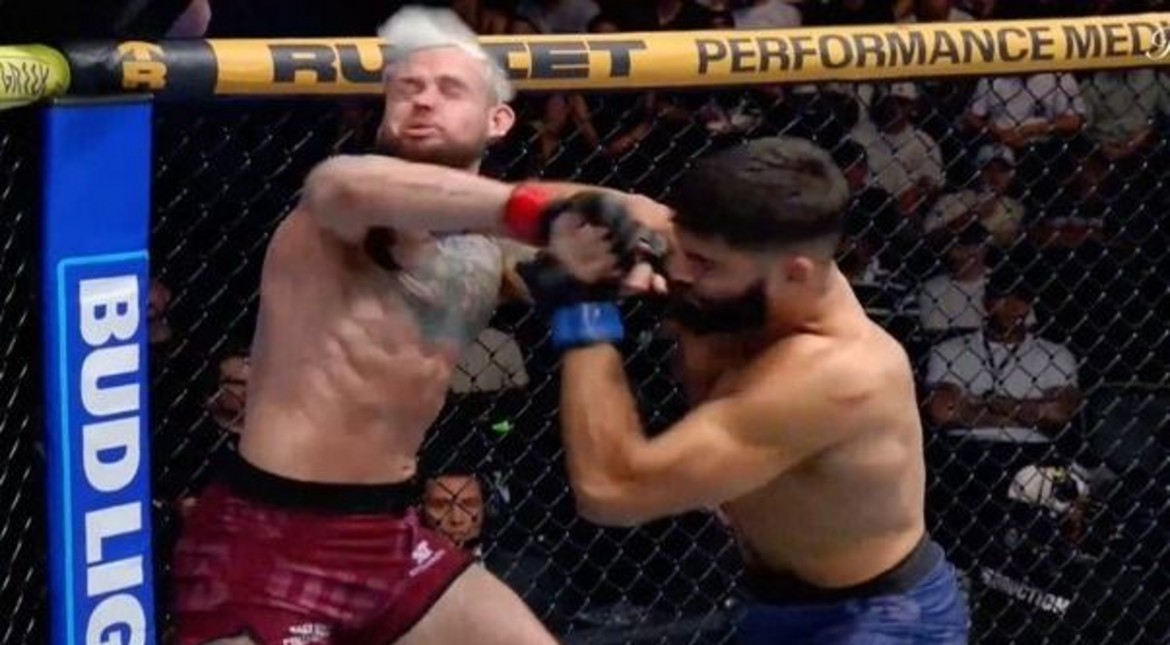 Carlos “Tito” Petruzzella tenía todo listo para llegar a UFC, pero una mano lo cambió todo en 35 segundos