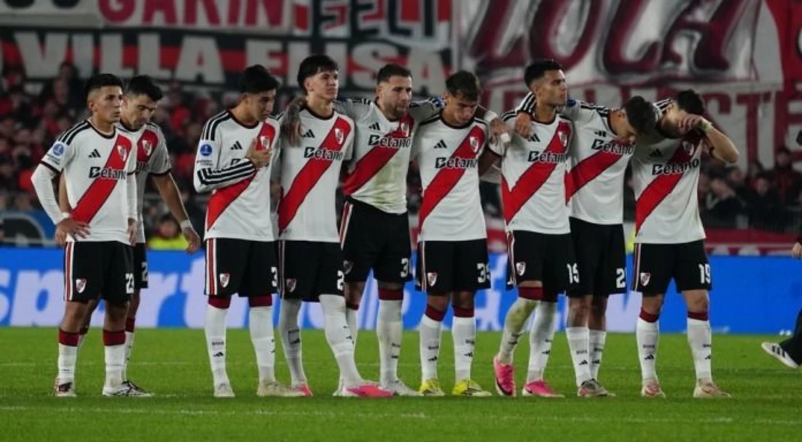 Los mejores memes de la durísima eliminación de River en la Sudamericana