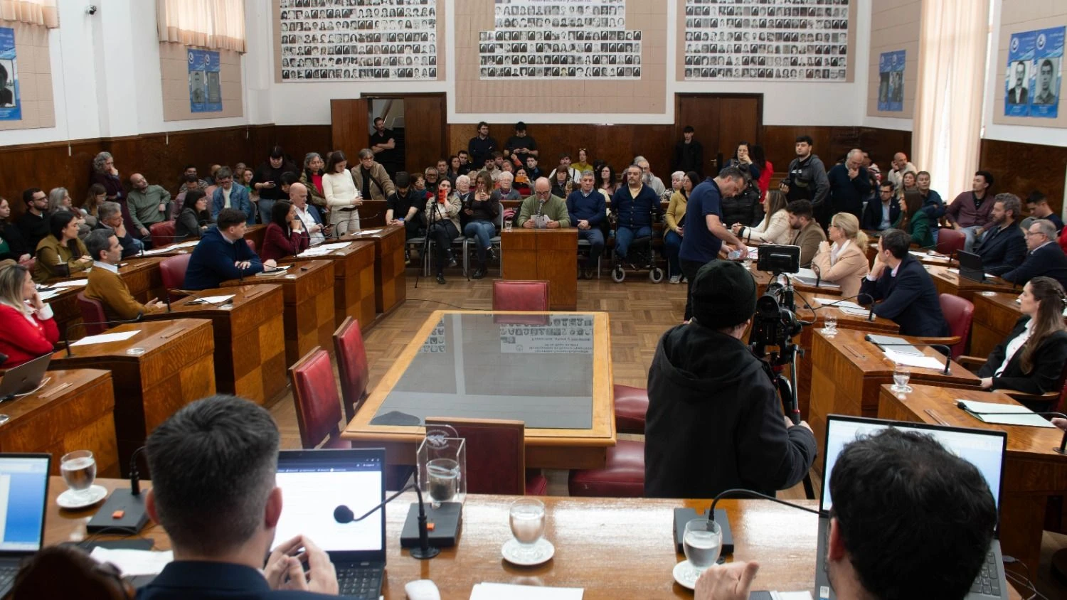 El Concejo Deliberante tiene dos expedientes en agenda sobre el uso de la IA.