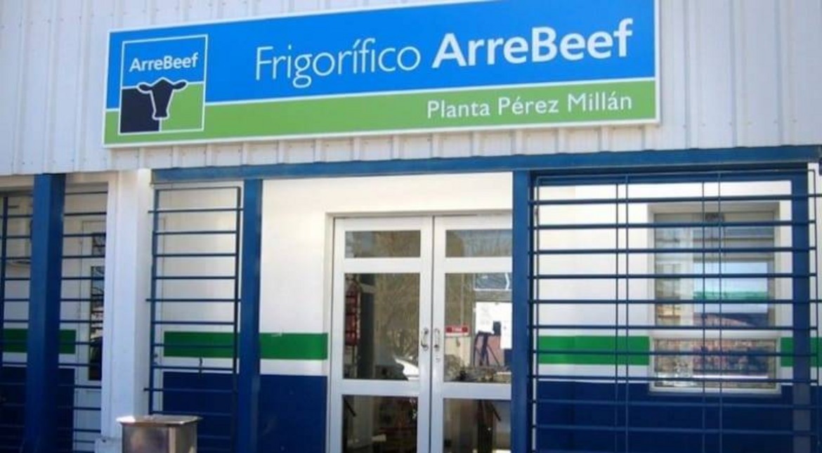 Más de 400 trabajadores quedan desafectados en frigorífico bonaerense por caída en producción