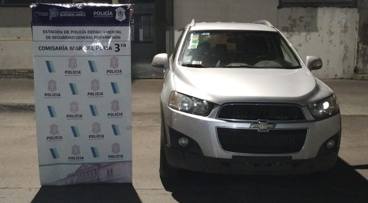 Entregaron la camioneta para que la prendieran fuego y cobrar el seguro