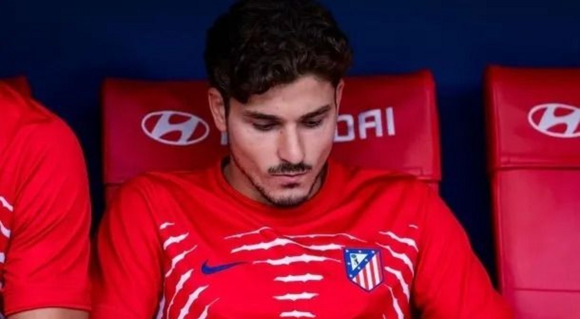Julián Álvarez encontró una inesperada salida del Atlético de Madrid y el Barcelona se ilusiona