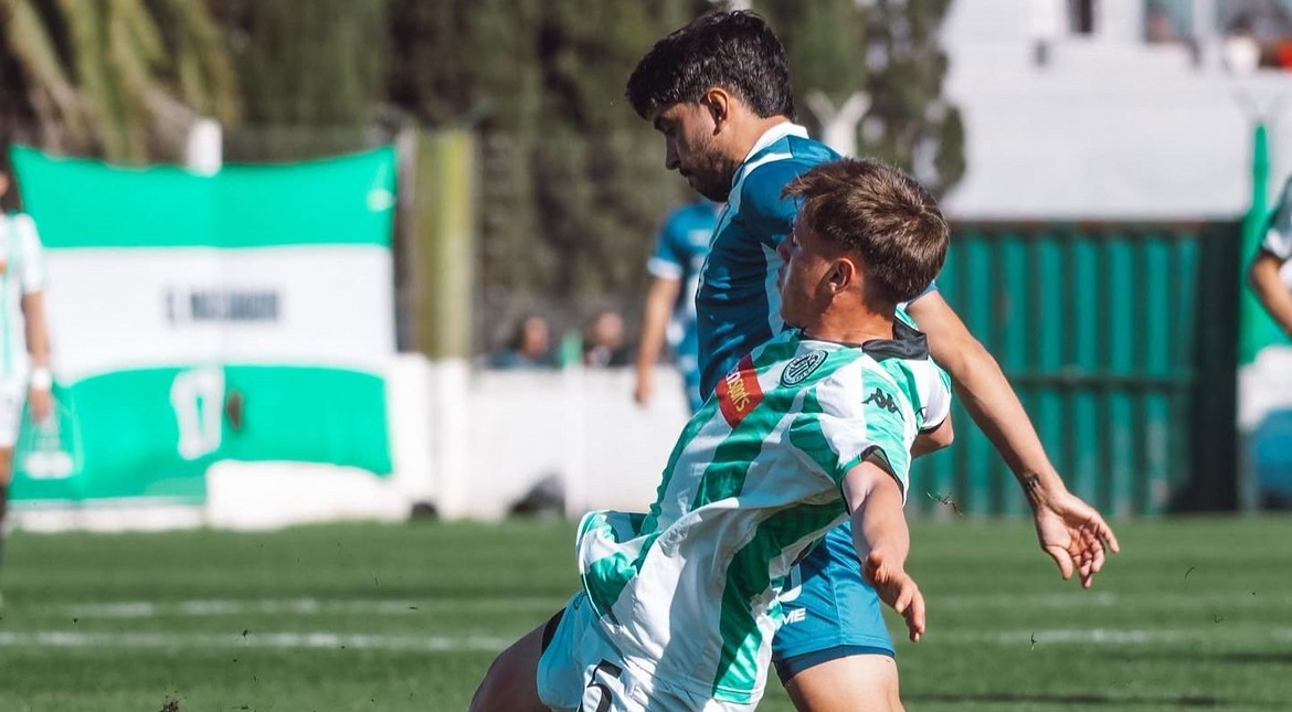 EN VIVO En una ráfaga, Alvarado golpeó fuerte y se puso 2 a 0