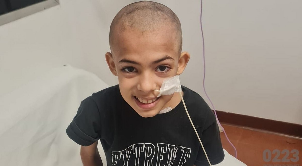 "Cada ayuda es un pasito más para su tratamiento": Zoe lucha contra la leucemia y su familia lanzó un nuevo pedido