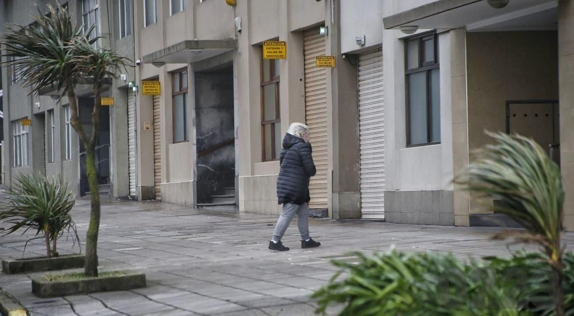 Llegan las tormentas y el viento no afloja: el pronóstico de este viernes en Mar del Plata