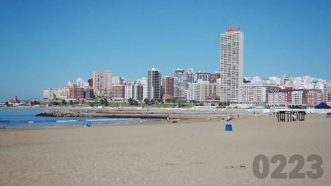 Apareció un CADÁVER FLOTANDO en el MUELLE DE LOS PESCADORES en plena  temporada | 0223