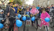 Una multitud disfrutó de la 62º edición de la Caravana de la Primavera en Mar del Plata.