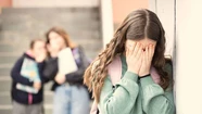El bullying escolar, en el club o en las redes, genera angustia y hay que detectarlo de manera temprana a través del diálogo. Imagen ilustrativa. 