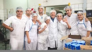 El día que Carlitos Balá visitó la fábrica de Balcarce el lugar se revolucionó y pararon la producción.