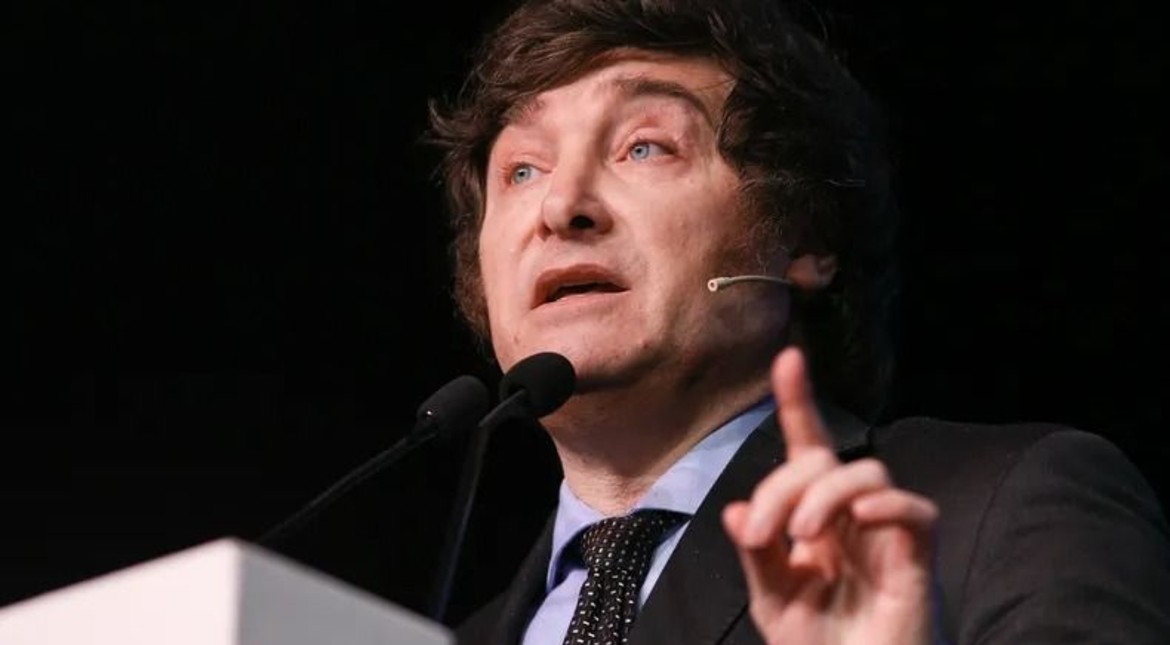 Una encuesta revela que el 64% rechaza la gestión de Milei y lo señala como responsable de la crisis económica