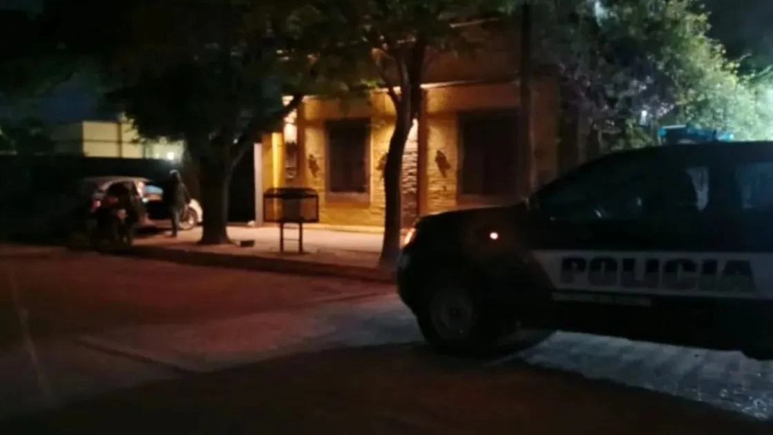 Delincuentes entraron a la casa de un conocido empresario y le robaron $200 millones