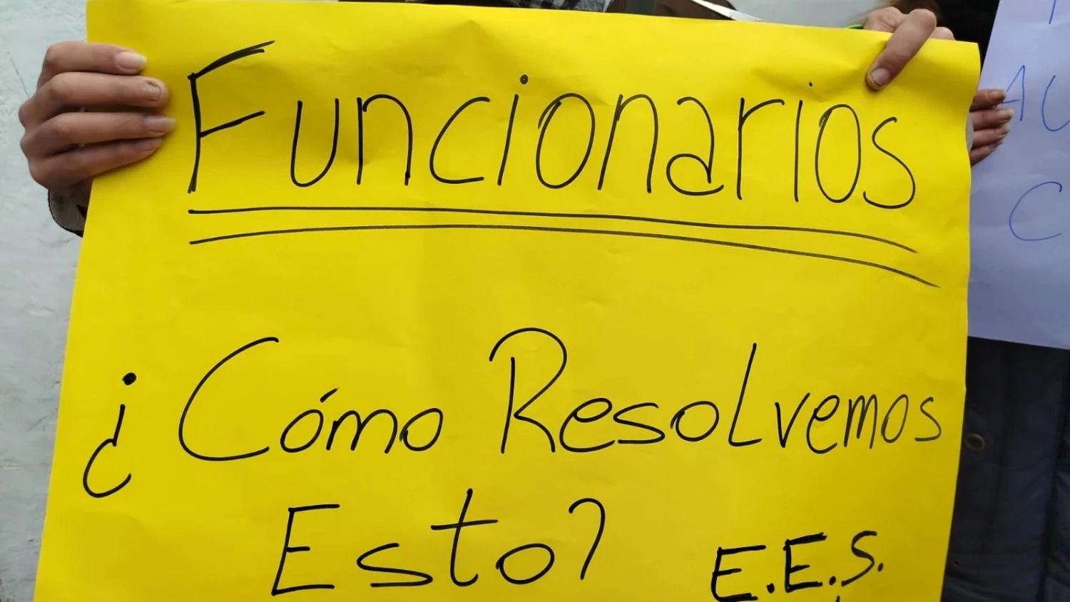 El Consejo Escolar garantiza que cubrirá el cargo vacante de auxiliar en la ES 61