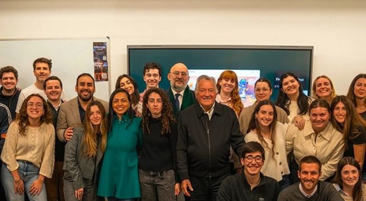 Luis Barrionuevo ante jóvenes universitarios: liderazgo, política y el desafío de formar una nueva generación