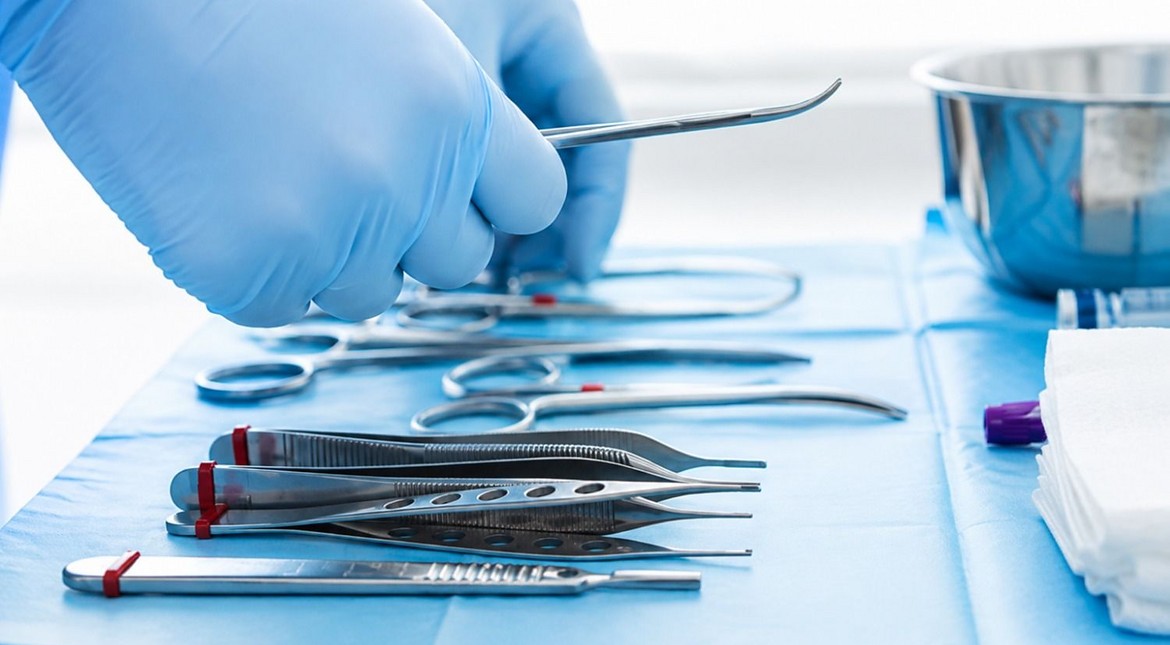 ¿Vas al dentista? Los puntos que recomiendan revisar para evitar riesgos y tratamientos ilegales
