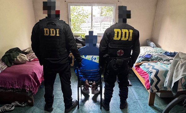 El adolescente detenido por la entradera en San Carlos declaró y seguirá detenido