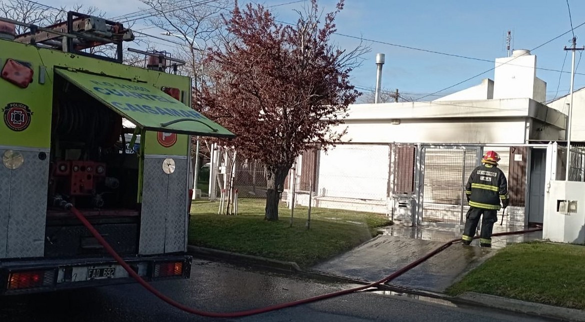 Tragedia en Mar del Plata: una mujer fue encontrada sin vida tras un incendio en una casa
