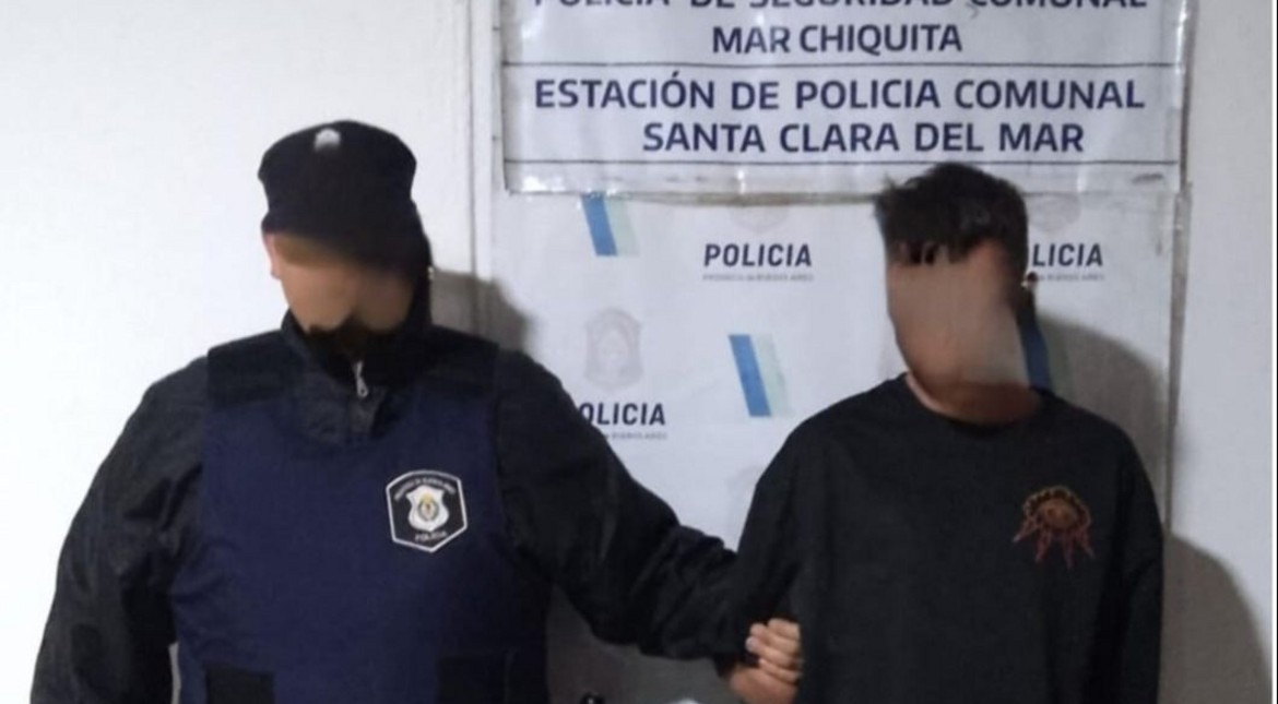 Quiso golpear a padre con un hierro y agredió a la policía