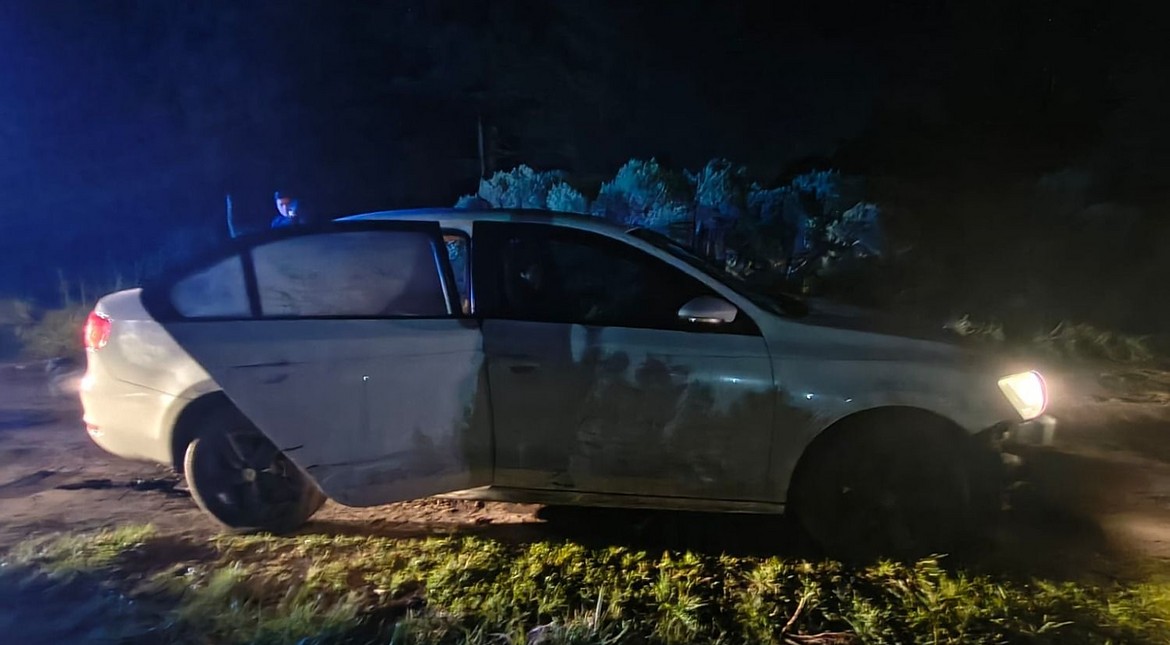 “Pisteaban” en un Vento y los atraparon tras una persecución
