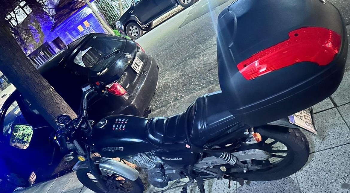 Quisieron robar una moto con una “yuga”: tienen 15 y 16 años