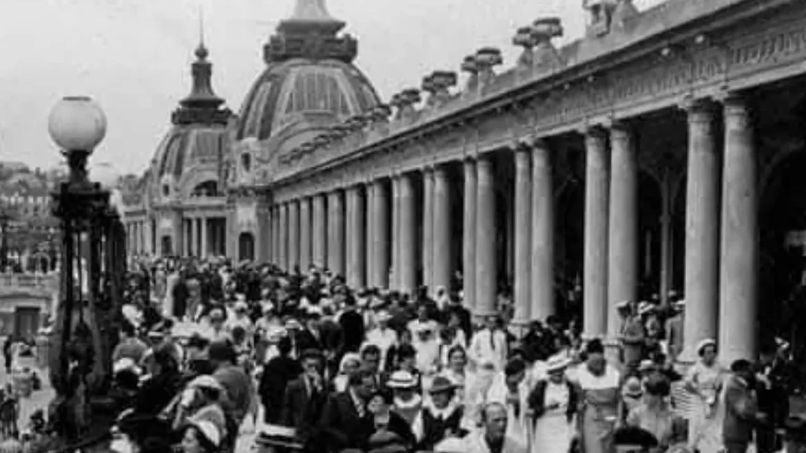 La rambla se inauguró el 19 de enero de 1913