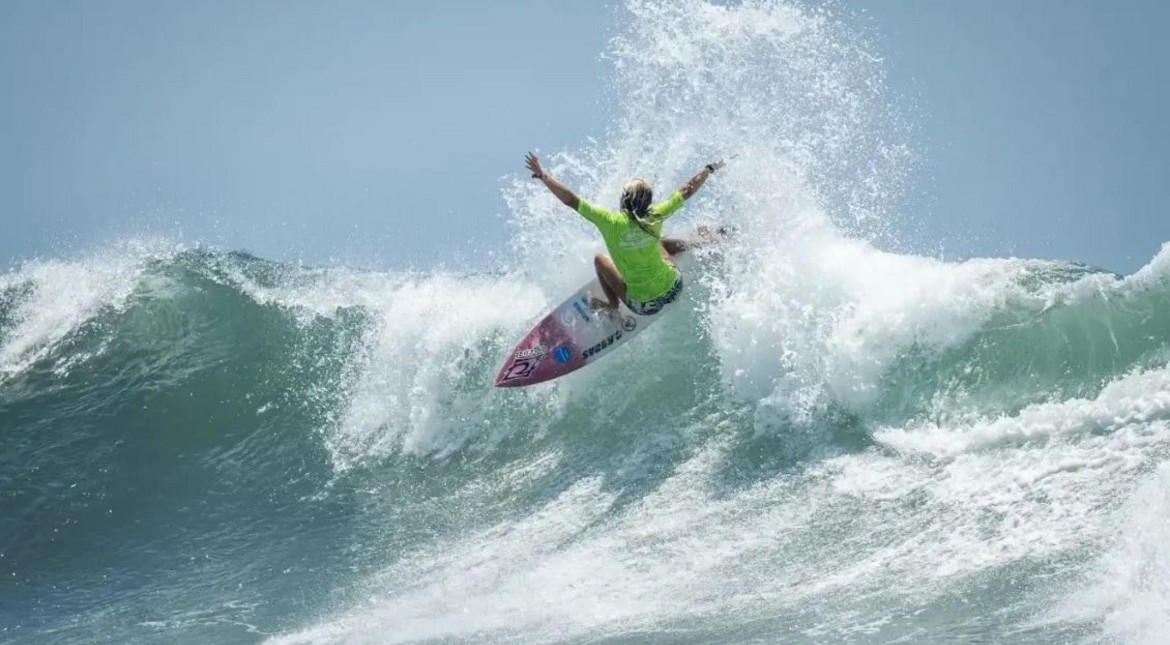 De Miramar al mundo: Victoria Muñoz Larreta hizo historia en el surf juvenil