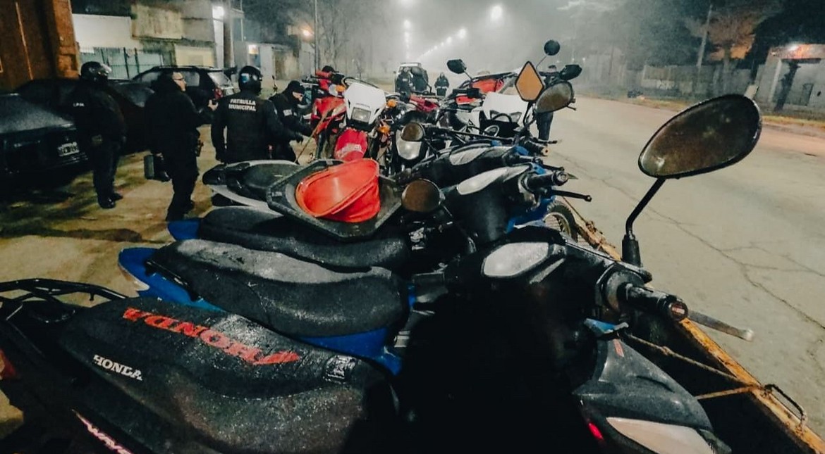 Operativos contra las picadas y el stunt: secuestraron casi 200 motos en solo dos semanas