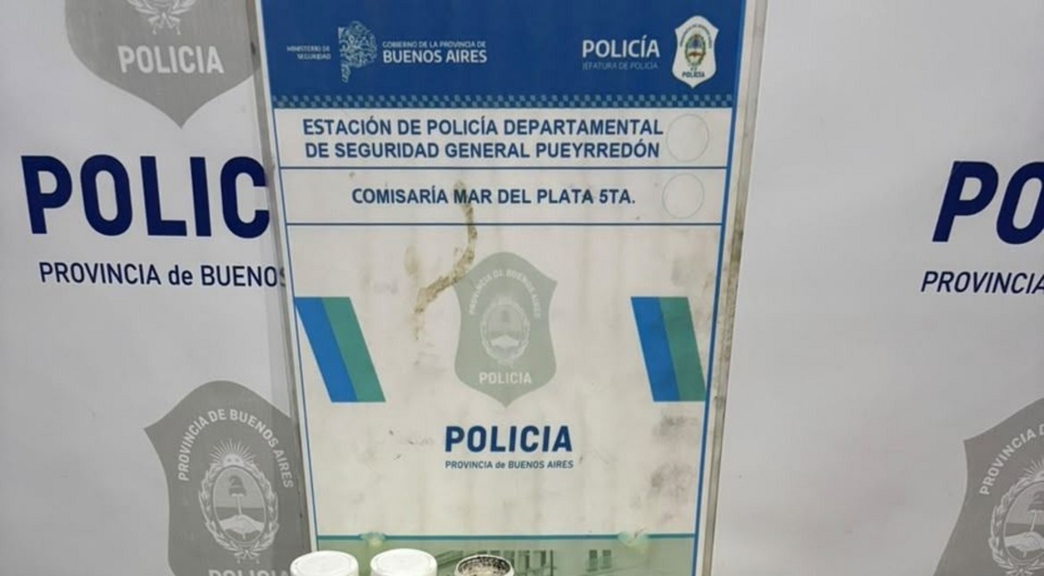 Usaban un inhibidor para abrir y vaciar autos