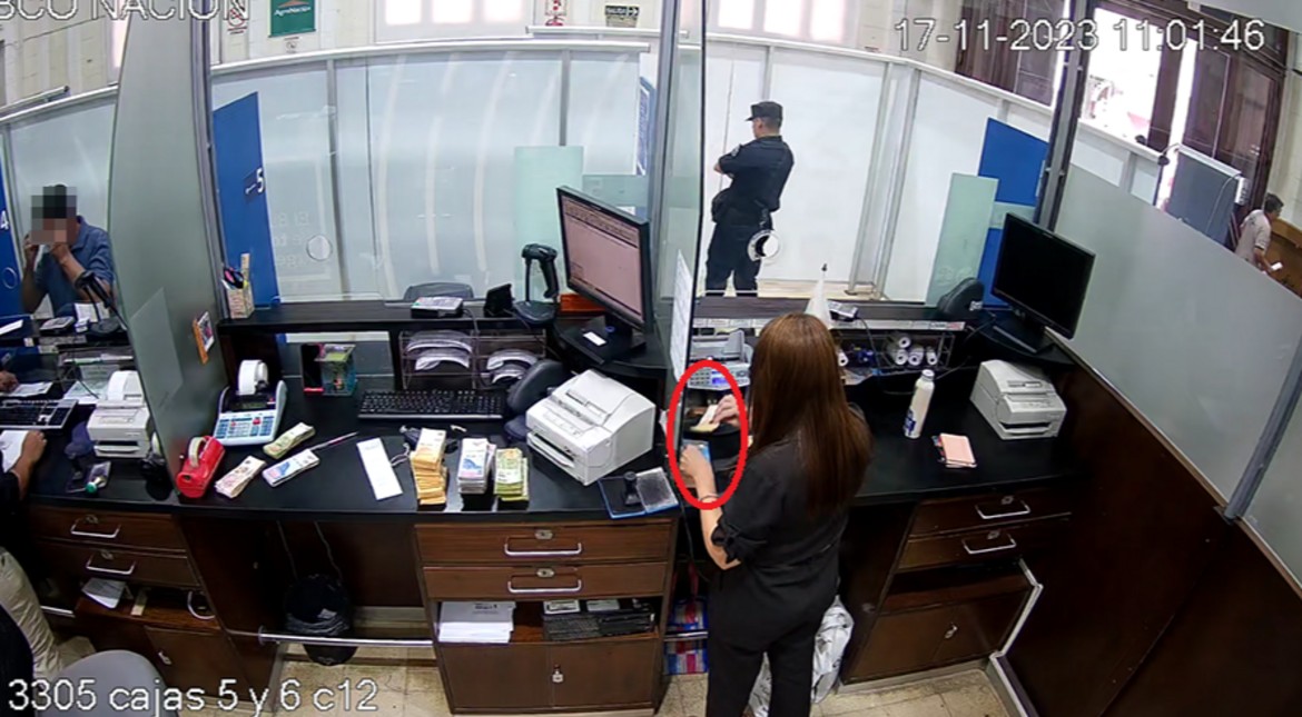 Condenaron a dos cajeros del Banco Nación por "pellizcar" billetes a clientes