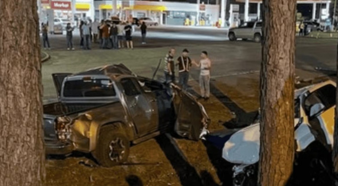 Manejaba en la ruta con 14 años, tuvo un brutal choque con una camioneta y murió