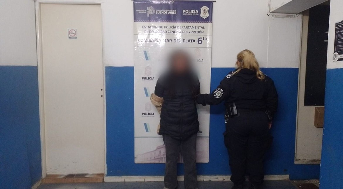 Atacó a golpes a la pareja y amenazó con incendiar la casa: la detuvieron