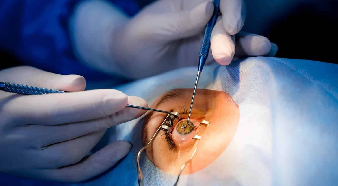 Tuvo un desprendimiento de retina y tiene que operarse de urgencia: sus amigos están juntando fondos para costear la intervención
