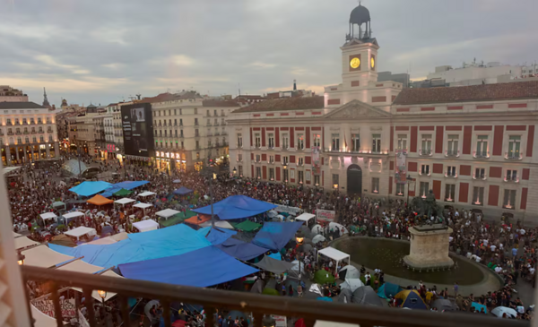 La realidad de los marplatenses que residen en España frente a la crisis habitacional: "Vivís con 10 personas por 600 euros"