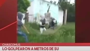Dos estudiantes atacan a golpes a otro y deciden grabarlo en un video
