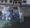 Habló la hija del hombre trasladado en un avión sanitario: "Mi papá se moría"