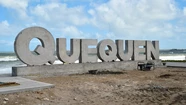Quequén ya tiene su cartel de hormigón como postal de la localidad