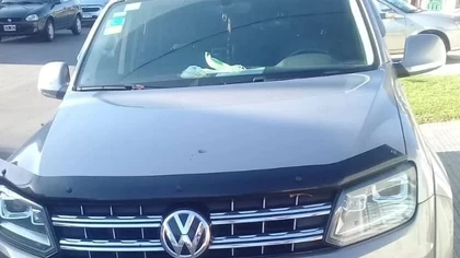 Encontraron la camioneta que 4 delincuentes habían robado a golpes y patadas