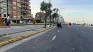 Motociclista atropelló a cuidacoches: ambos fueron trasladados al hospital