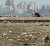 Basura en las playas, una postal que se repite en el frente costero. Foto: 0223.