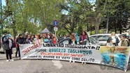 La concentración se hizo frente a la municipalidad. Fotos: 0223.