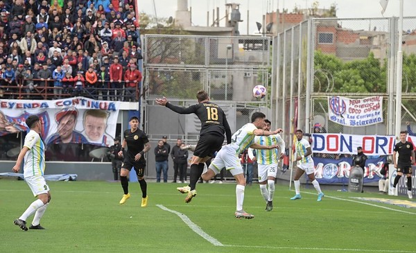 Aldosivi, con juveniles, se despidió de primera con una derrota en la ...