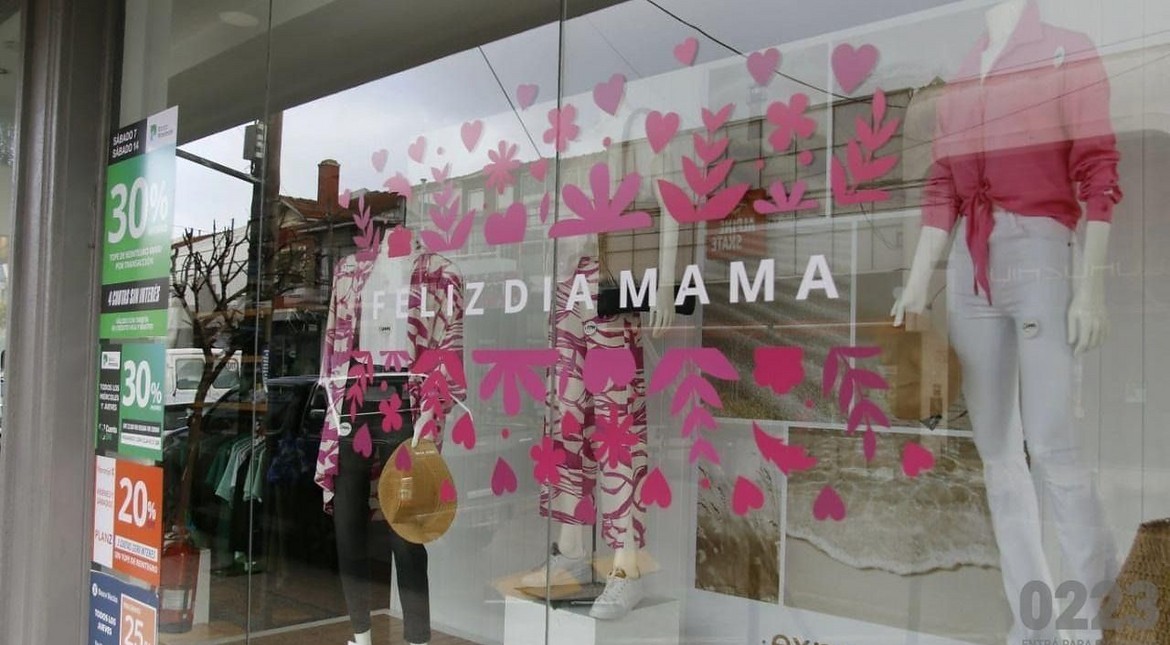 Regalos más baratos: las ventas por el Día de la Madre cayeron por quinto año consecutivo