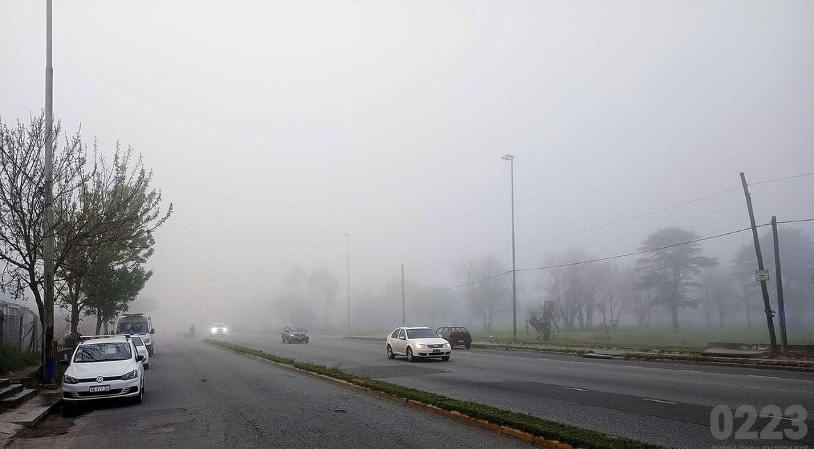 Antes de las lluvias, nubes y neblina en Mar del Plata: el pronóstico para este jueves