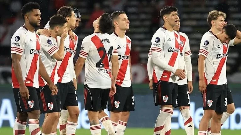 Se hicieron un festín: todos se burlaron de River y llenaron las redes de memes