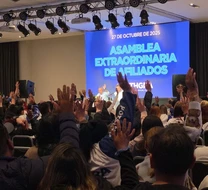 Bomba: afiliados echaron a un ex dirigente del gremio por "usar" el reclamo de un trabajador para beneficiarse Bomba: afiliados echaron a un ex dirigente del gremio por "usar" el reclamo de un trabajador para beneficiarse